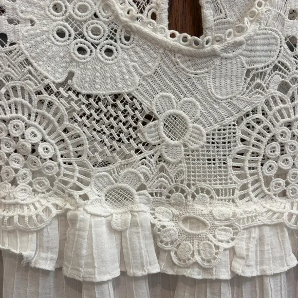 Sea NY Figgy Embroidered Eyelet White Blouse Size 4, EUC - Picture 4 of 11